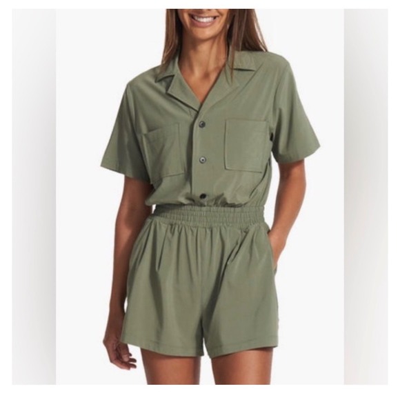 Vuori Pants - VUORI Villa Romper Small Olive Green Pleated Shorts Jumpsuit Stretch Travel